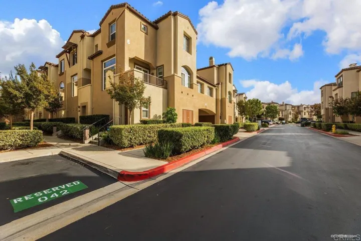 502 Almond Rd, San Marcos, California 92078