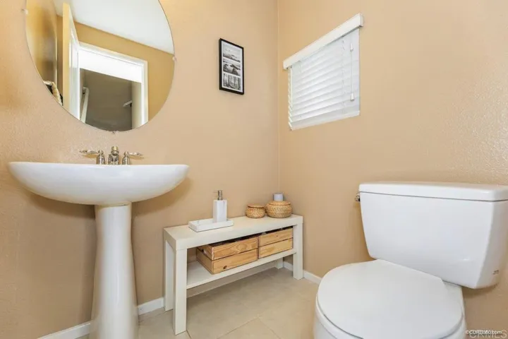 502 Almond Rd, San Marcos, California 92078