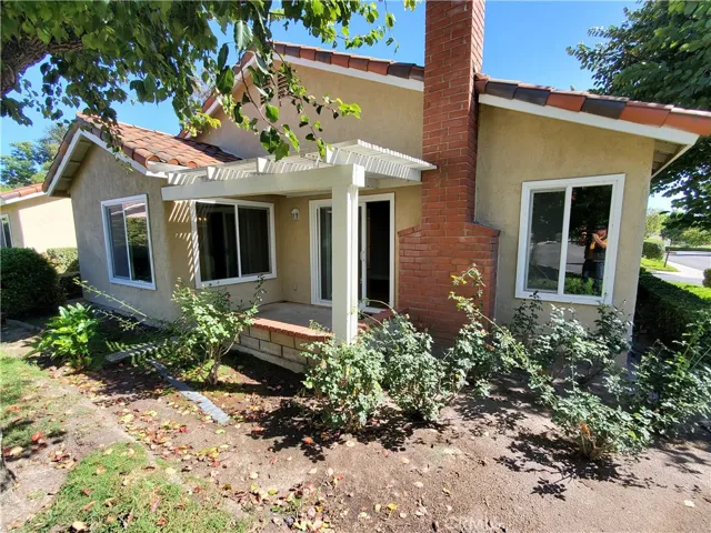 27714 Calle Valdes, Mission Viejo, California 92692