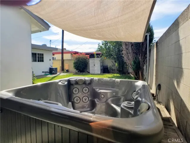 21807 Lostine Avenue, Carson, California 90745