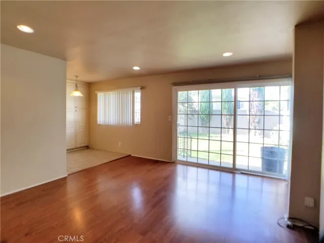 21807 Lostine Avenue, Carson, California 90745