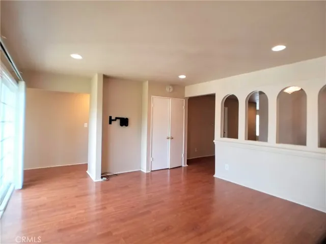 21807 Lostine Avenue, Carson, California 90745