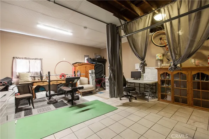 2039 S Hickory Street, Santa Ana, California 92707