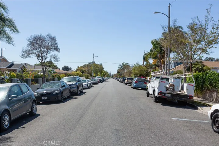 2039 S Hickory Street, Santa Ana, California 92707