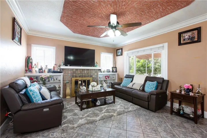 2039 S Hickory Street, Santa Ana, California 92707