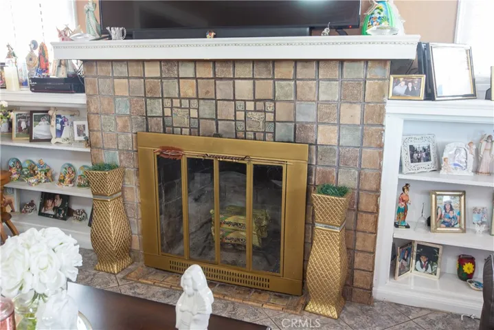 2039 S Hickory Street, Santa Ana, California 92707