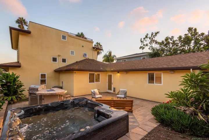 1408 Wilbur Ave, San Diego, California 92109