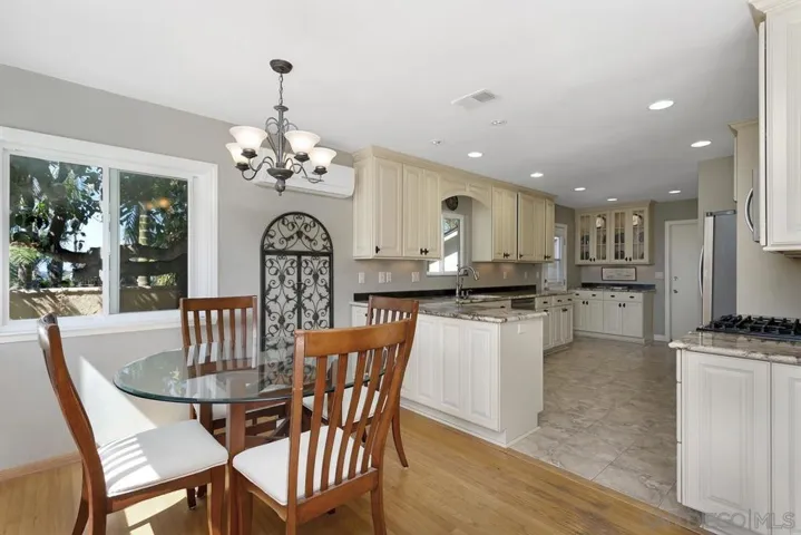 2331 Dunstan St, Oceanside, California 92054