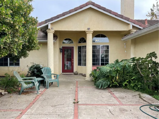 Front patio entrance