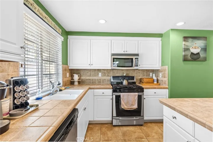 15881 Birdfeeder Lane, Chino, California 91708