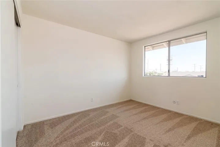18207 Manhattan Place, Torrance, California 90504