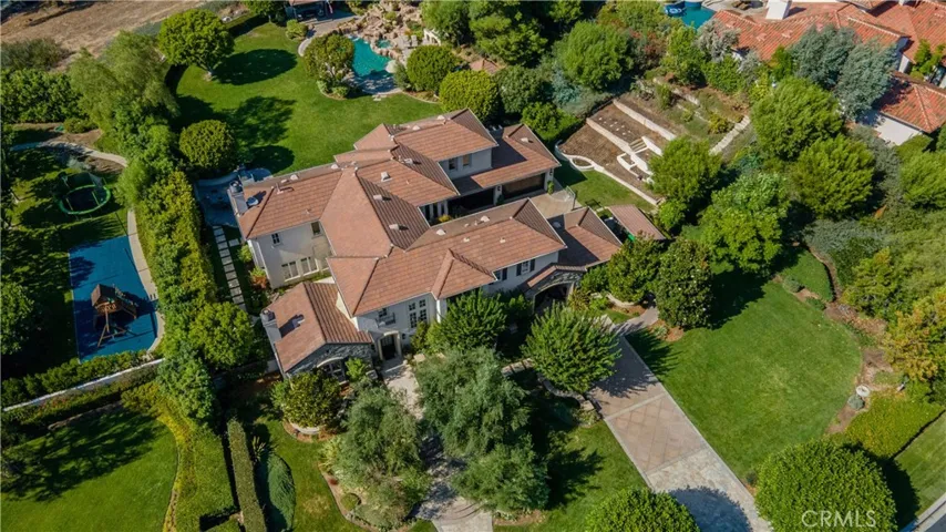 11745 Riehl Avenue, Tustin, California 92782