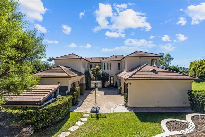 11745 Riehl Avenue, Tustin, California 92782