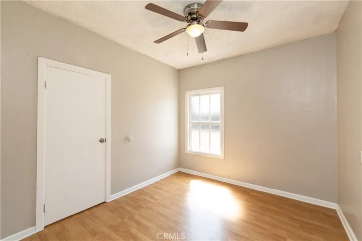 Bedroom 3
approx 10x11