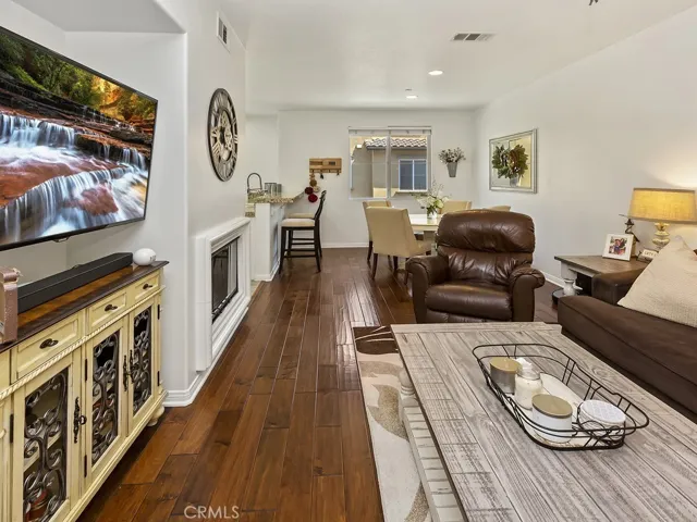 343 W Linden Drive, Orange, California 92865