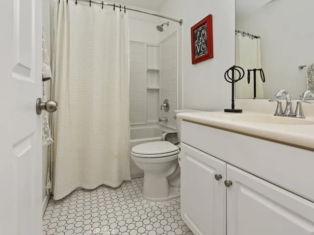 343 W Linden Drive, Orange, California 92865