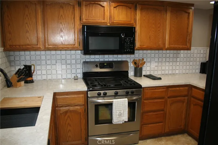 219 Via La Paz, San Luis Obispo, California 93401