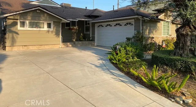 5356 Yolanda Avenue, Tarzana, California 91356