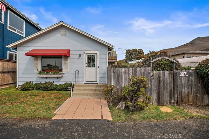 2871 Ocean Boulevard, Cayucos, California 93430