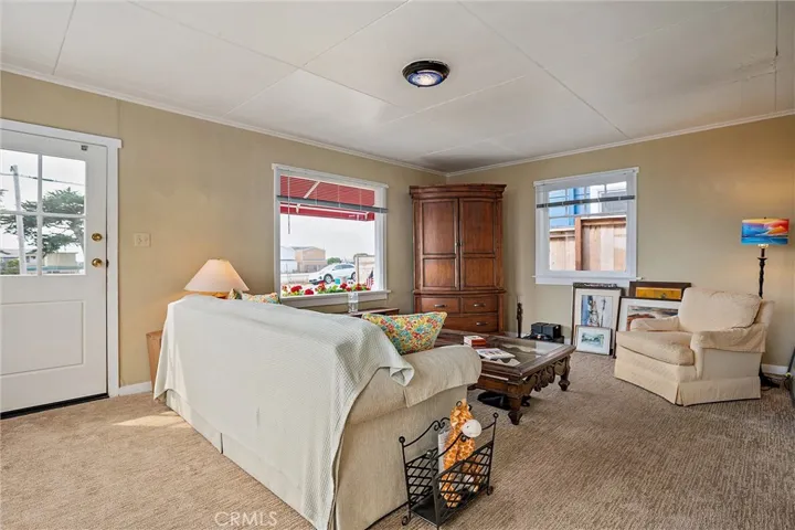 2871 Ocean Boulevard, Cayucos, California 93430