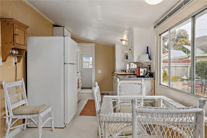 2871 Ocean Boulevard, Cayucos, California 93430