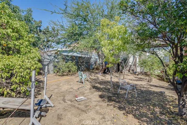 648 E 24th Street, Los Angeles, California 90011