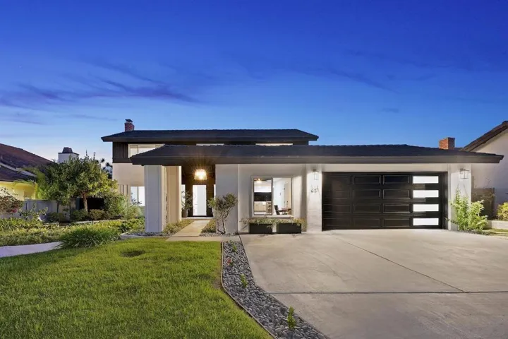 651 Solana Hills Ct, Solana Beach, California 92075