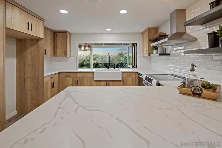 651 Solana Hills Ct, Solana Beach, California 92075