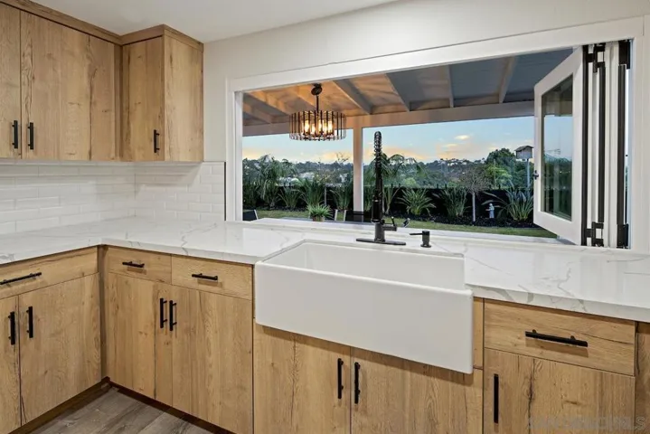 651 Solana Hills Ct, Solana Beach, California 92075