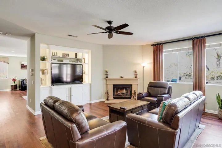 249 Encore Way, Corona, California 92879