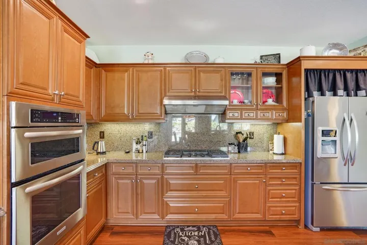 249 Encore Way, Corona, California 92879