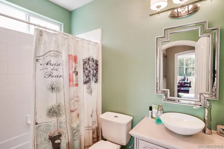249 Encore Way, Corona, California 92879