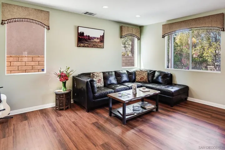 249 Encore Way, Corona, California 92879