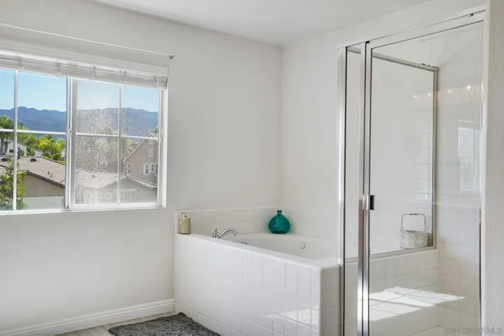 249 Encore Way, Corona, California 92879