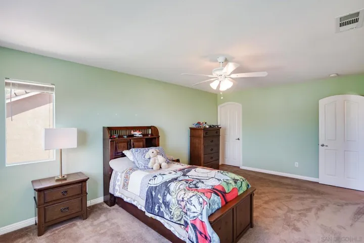 249 Encore Way, Corona, California 92879