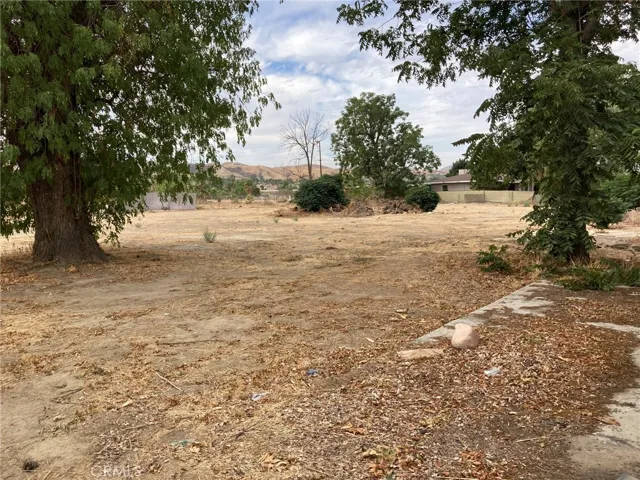 26769 Barton Road, Redlands, California 92373