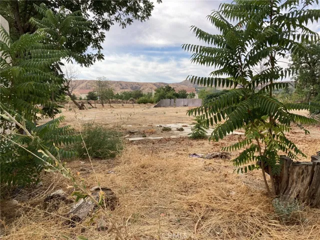 26769 Barton Road, Redlands, California 92373