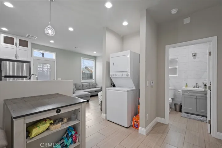 4239 S Harvard Boulevard, Los Angeles, California 90062