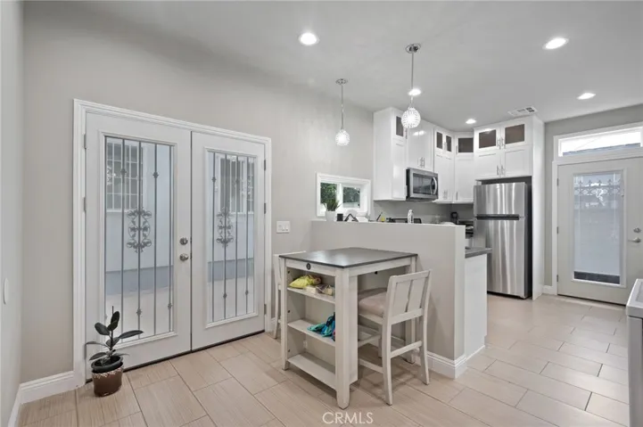 4239 S Harvard Boulevard, Los Angeles, California 90062