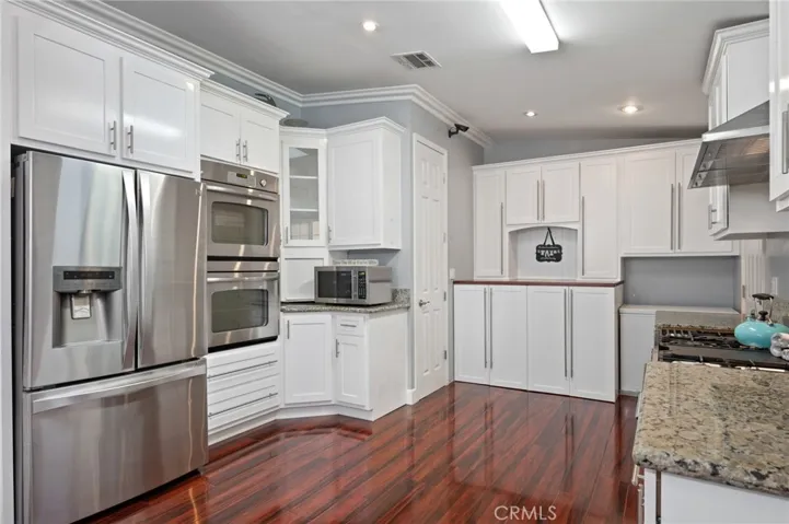 4239 S Harvard Boulevard, Los Angeles, California 90062