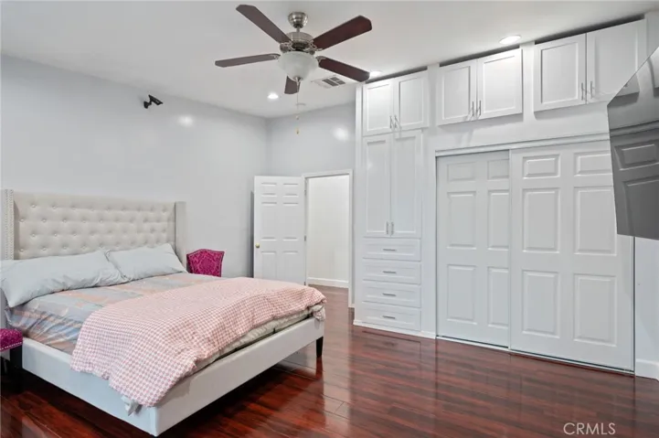 4239 S Harvard Boulevard, Los Angeles, California 90062