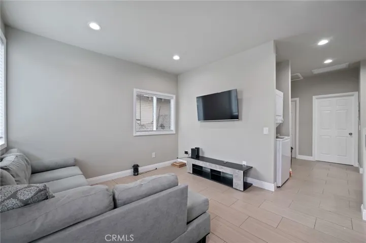 4239 S Harvard Boulevard, Los Angeles, California 90062