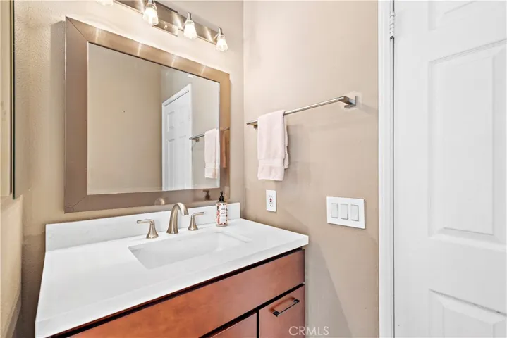 8 Destiny Way, Aliso Viejo, California 92656