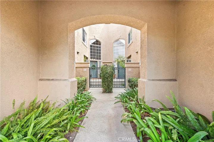 8 Destiny Way, Aliso Viejo, California 92656
