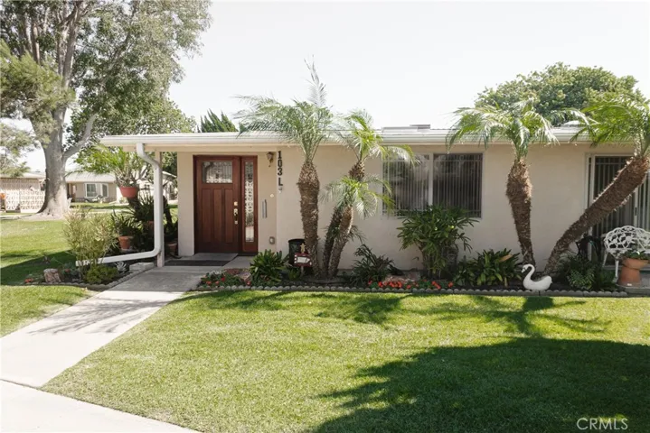 13550 Medinac Rd. (m5) 103l, Seal Beach, California 90740