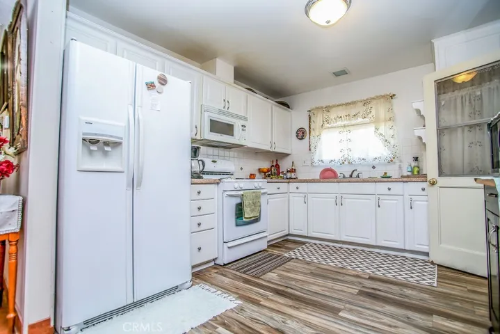 540 Snead Drive, Hemet, California 92543
