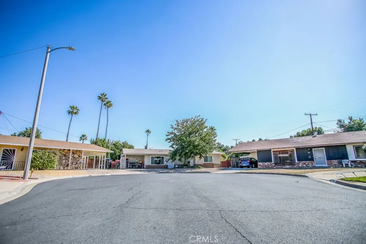 540 Snead Drive, Hemet, California 92543