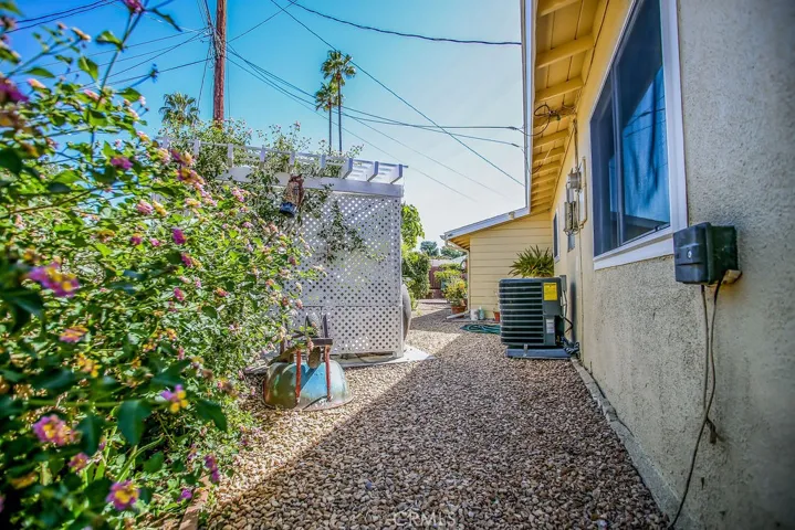 540 Snead Drive, Hemet, California 92543