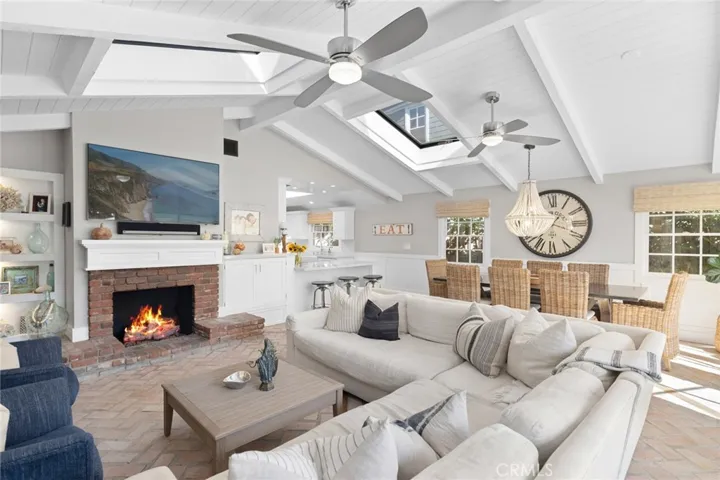 332 Evening Canyon Road, Corona Del Mar, California 92625