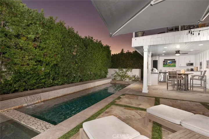 332 Evening Canyon Road, Corona Del Mar, California 92625